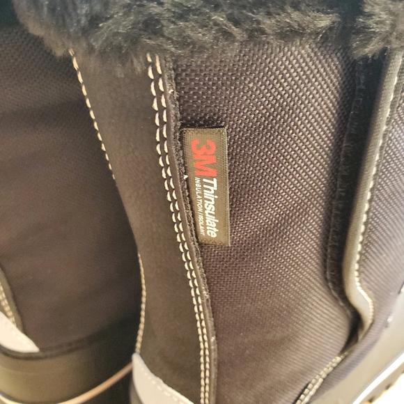 Nwt size 2 Thinsulate winter boots - Picture 6 of 10
